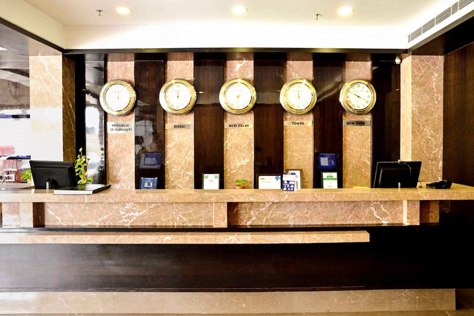 OYO 1449 Hotel Winway, MG Road Indore, Indore