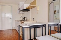 Capital O 91215 Paysroom Tower Altiz