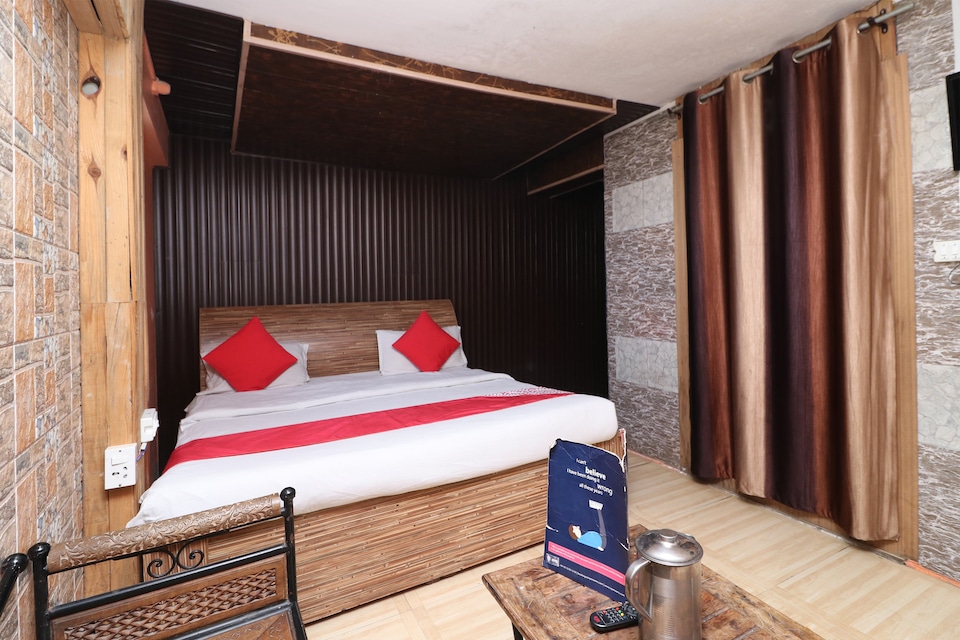 Prop Live in New code - NAN217, Mall Road Nainital, Nainital