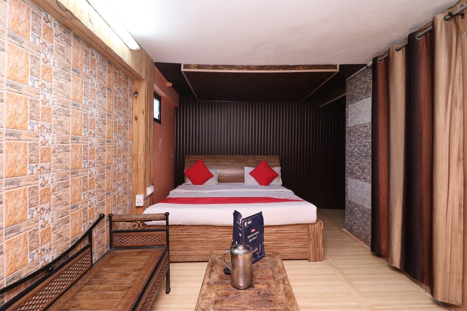 Prop Live in New code - NAN217, Mall Road Nainital, Nainital