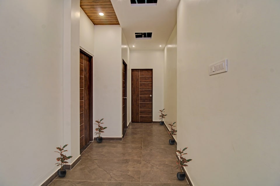 Hotel O Dhurva Inn, CA road Gandhibagh Road, Nagpur