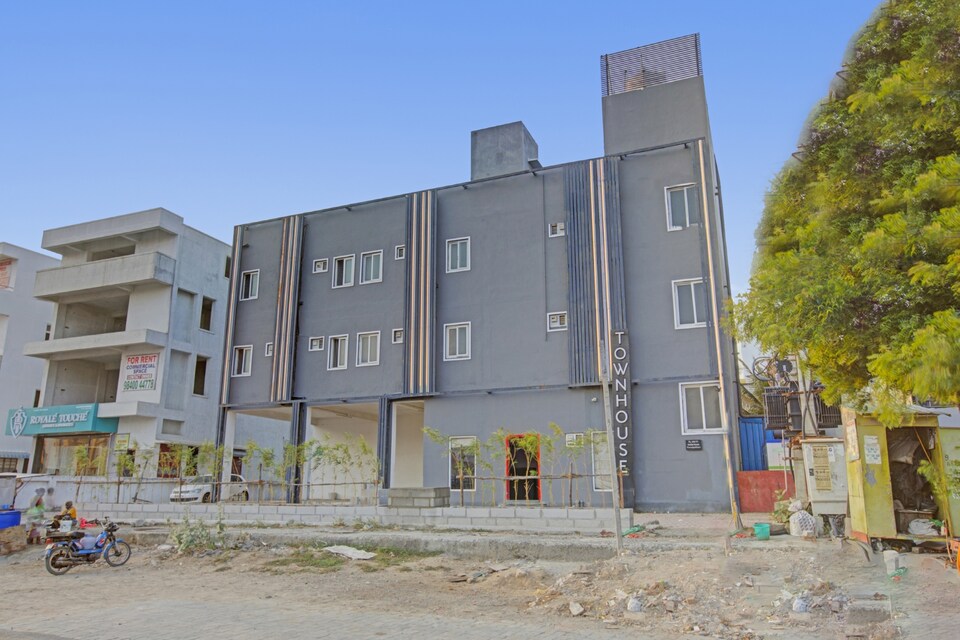 Live as CHN635, OMR Chennai, Chennai