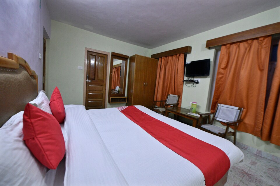 OYO 10268 New Manali INN, Naggar Road, Manali