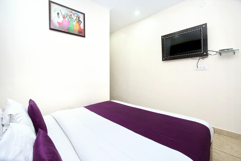 OYO Hotel Ds Regency, Amritsar Bus Stand, Amritsar