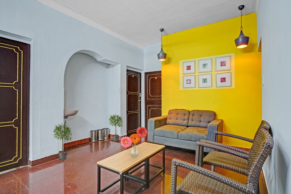 OYO Flagship Royal Shalom Apartments, Kaloor Kochi, Kochi