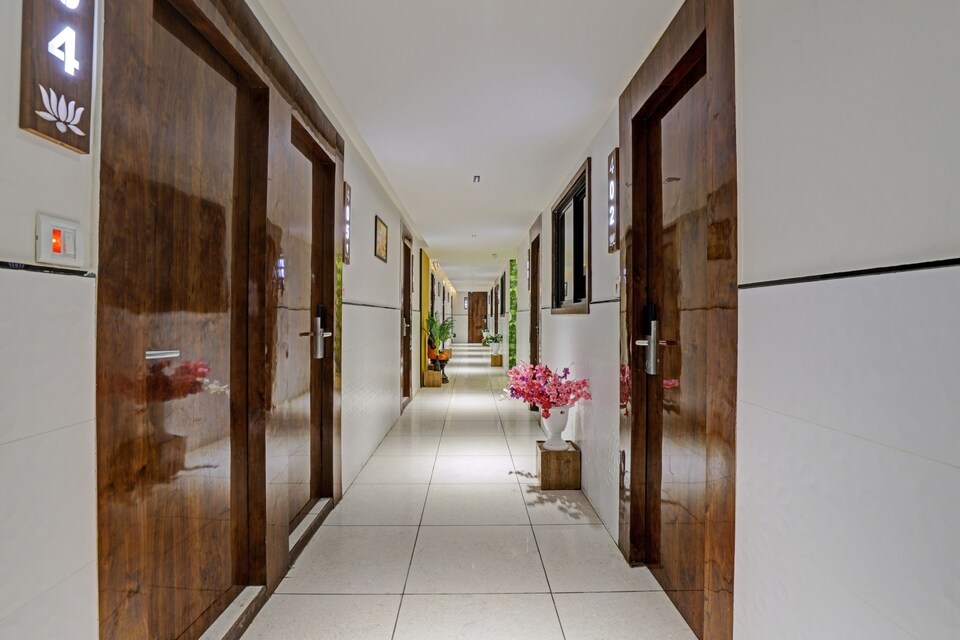 Hotel O Royal King, Ahmedabad Airport, Ahmedabad