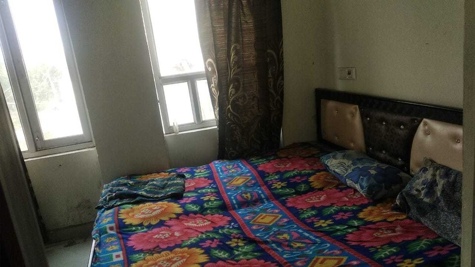 POP Nk Hotel, Amritsar Bus Stand, Amritsar