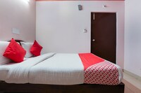 OYO Hotel Nsnr Residency