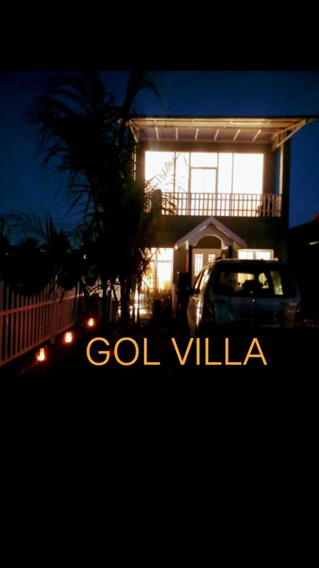 POP Gol Villa