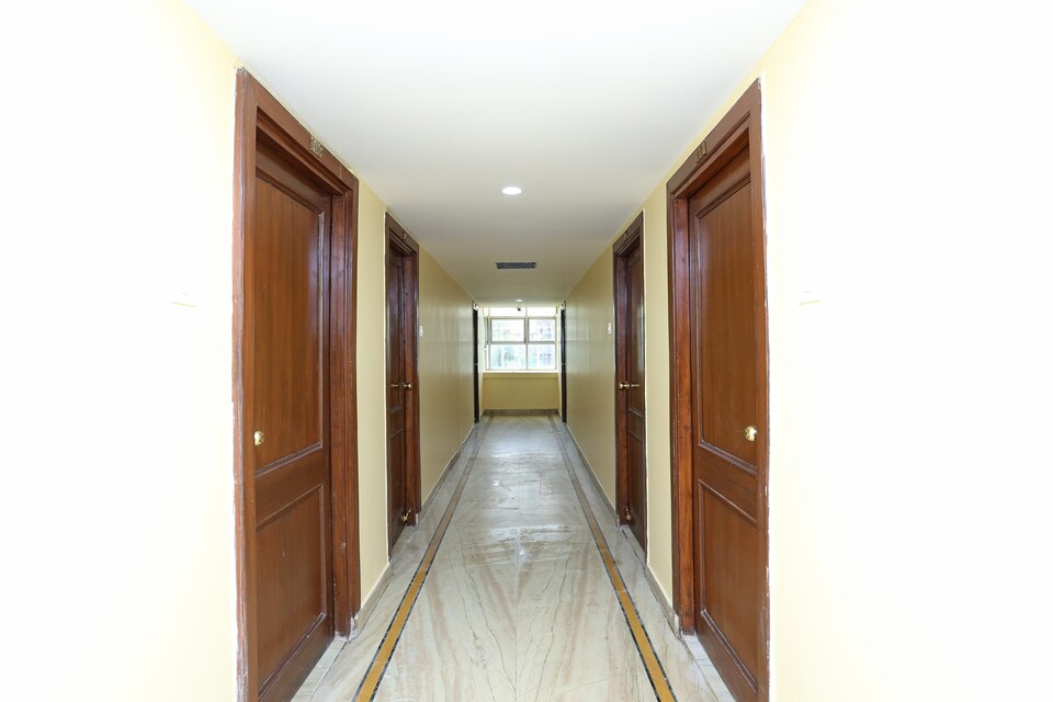 OYO 10515 Hotel Vishnu Villas, New Market Bhopal, Bhopal