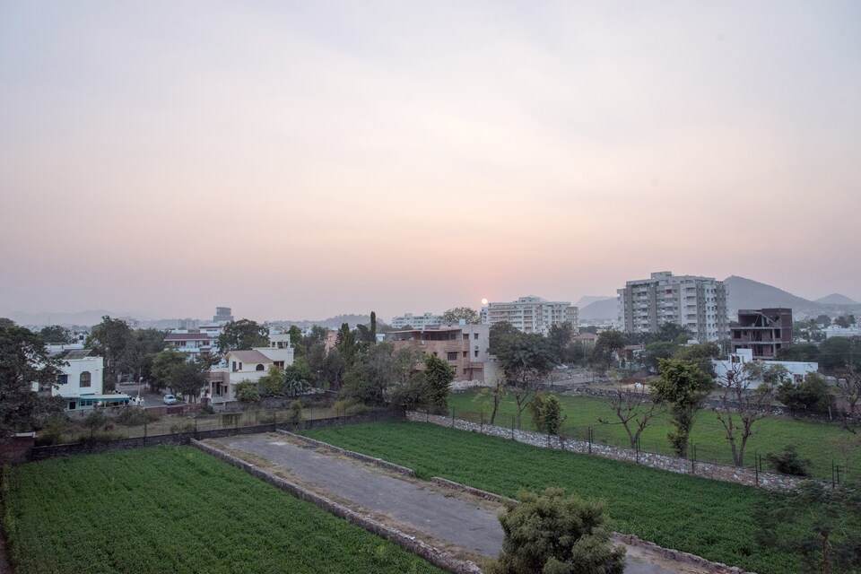 OYO Home 11431 Artistic Stay, Goverdhan Sagar, Udaipur