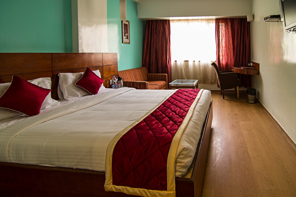 OYO Rooms 024 Indiranagar 210, Majestic Bangalore, Bangalore