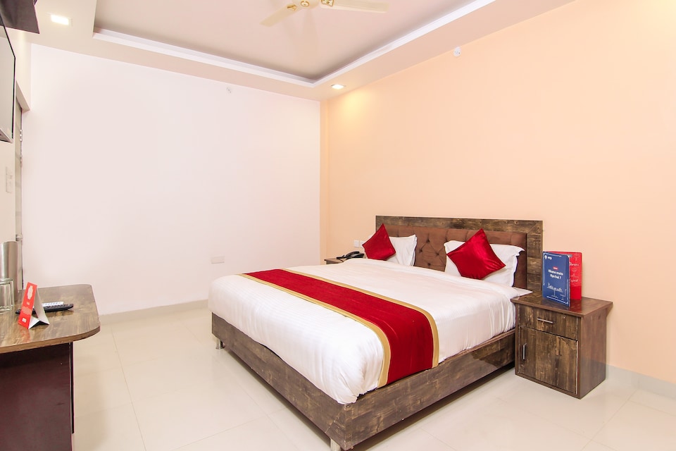 OYO 10625 Sunrise, SGPGI Lucknow, Lucknow