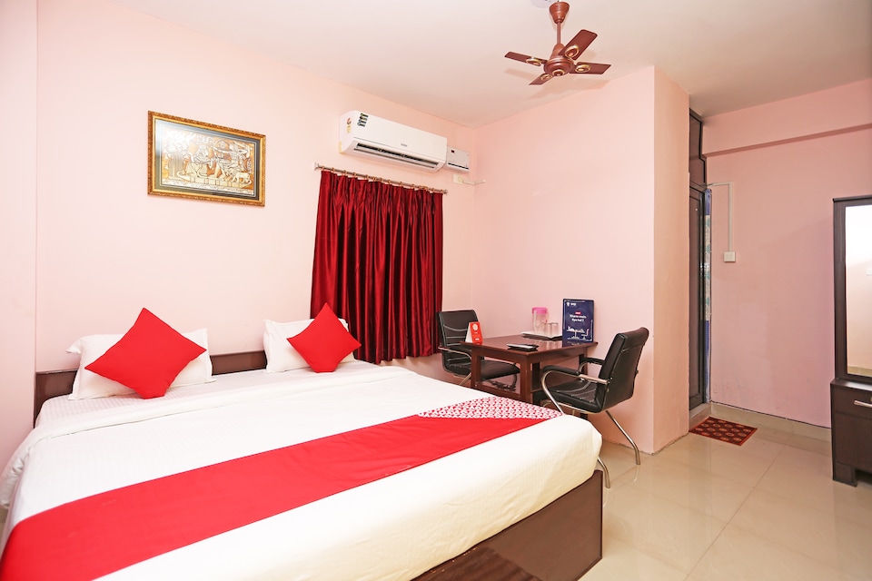 Hotel Grand Paradise, Patia Bhubaneswar, Bhubaneswar