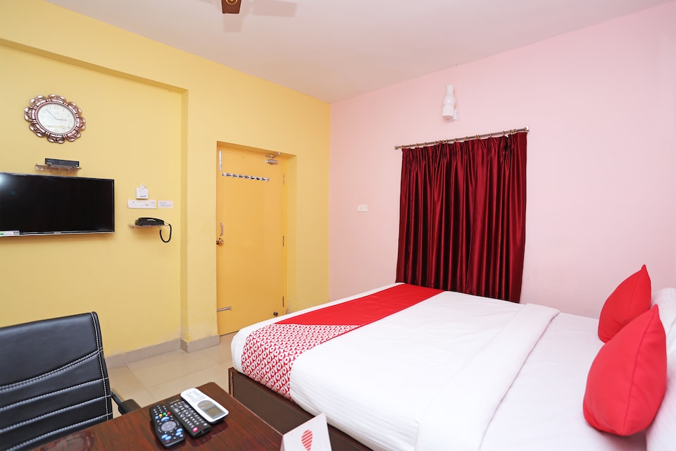 Hotel Grand Paradise, Patia Bhubaneswar, Bhubaneswar