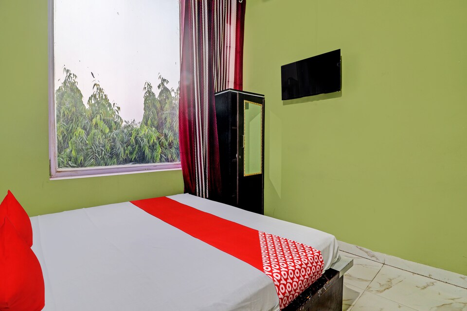 OYO Flagship 89307 Hotel 1050, Aligarh, Aligarh