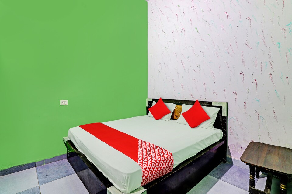 OYO Flagship 89307 Hotel 1050, Aligarh, Aligarh