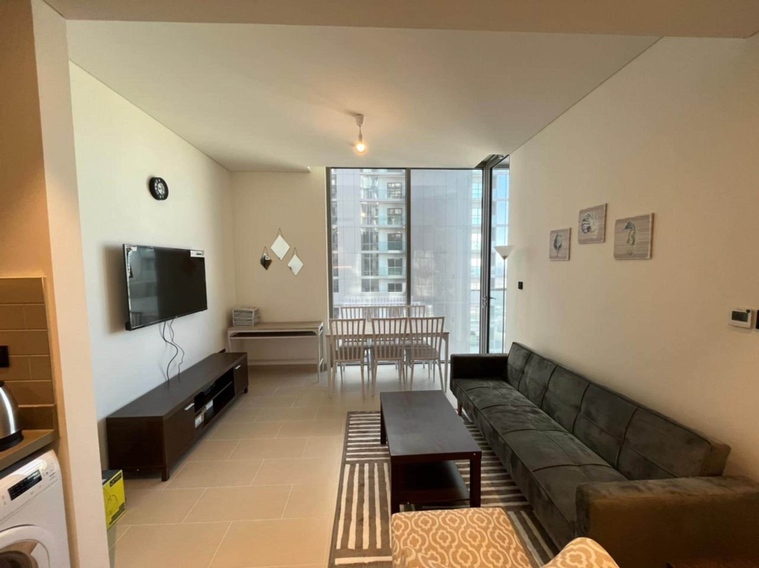 OYO 887 Home A1607 Sobha Creek Vistas - 1BR, Dubai Design District
