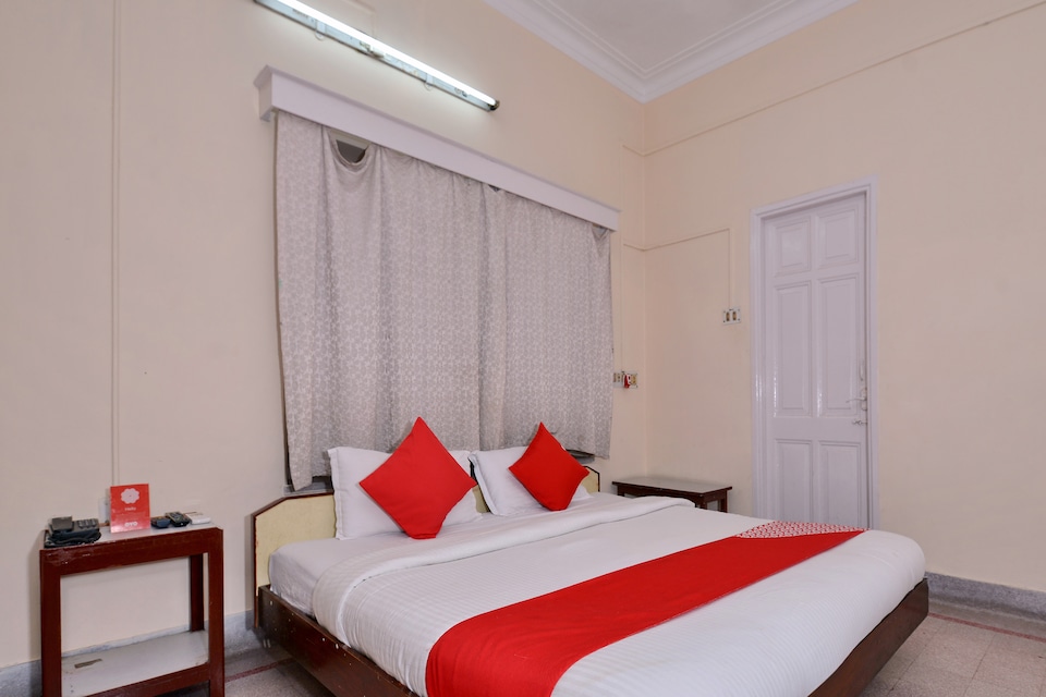 OYO 10826 Sona Guest House, Gariahat Kolkata, Kolkata