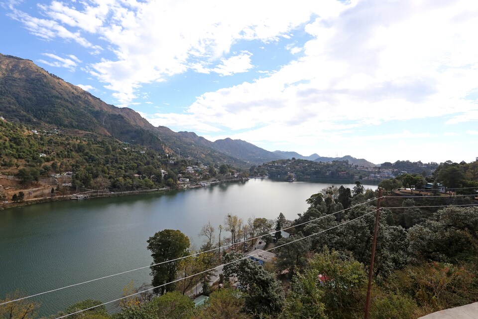 OYO 10852 Home 2BHK Summerhouse TRC Bhimtal, Bhowali Nainital, Nainital