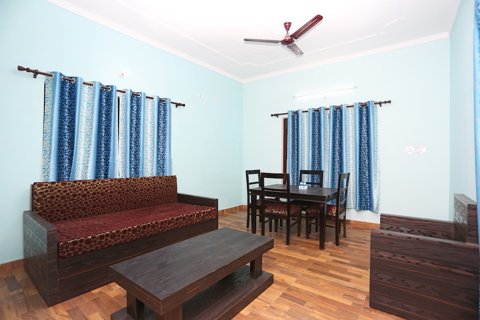 OYO Home 10855 Villa 1BHK, Bhowali Nainital, नैनीताल
