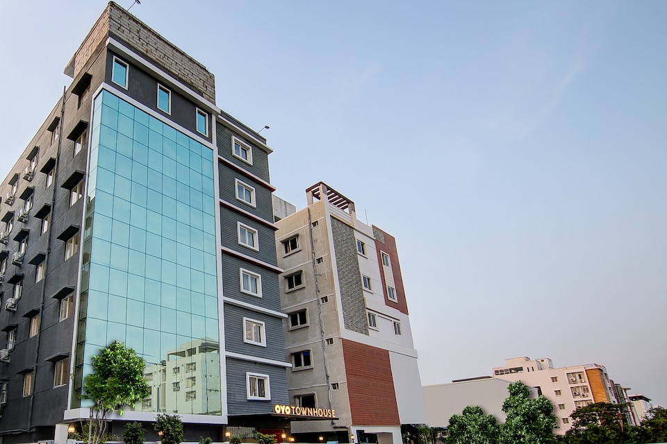 OYO Townhouse 034 Hitech City Road, Hi-Tech City, Hyderabad