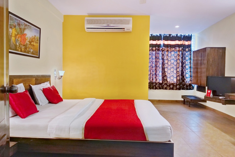 OYO 10884 Pavana Residency, Majestic Bangalore-II, Bangalore