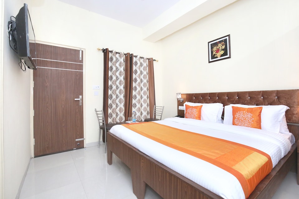 OYO Hotel Starwood, Mohali, Mohali