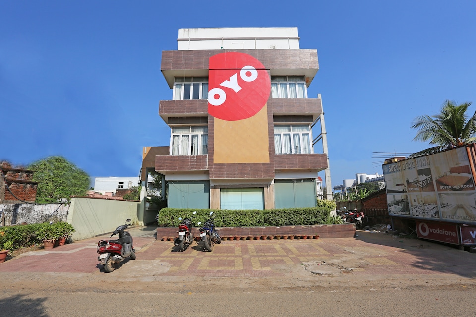 Capital O 1463 Surya Beach Inn, CT Road Puri, पुरी
