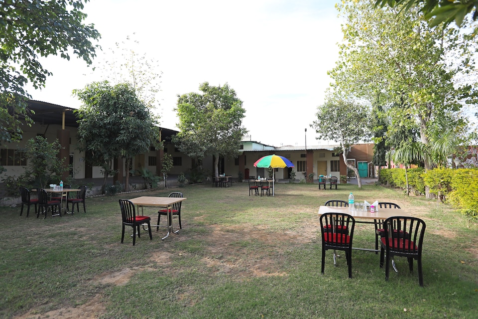 OYO 10936 Rajasthan Resort, Pushkar, Pushkar