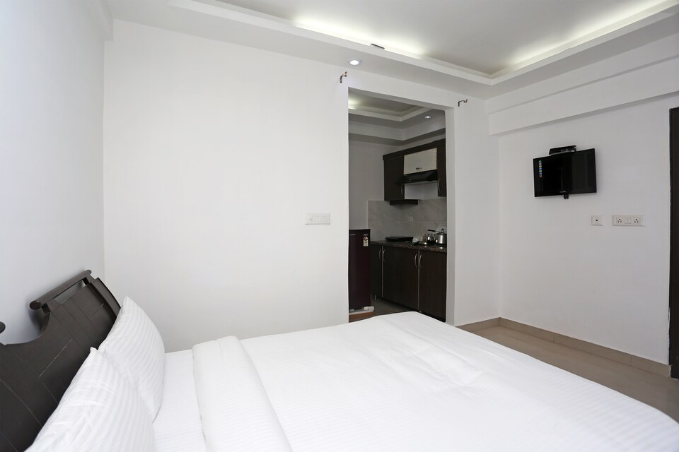 OYO Home 10948 Elegant 1bhk Apartments, Bhowali Nainital, Nainital