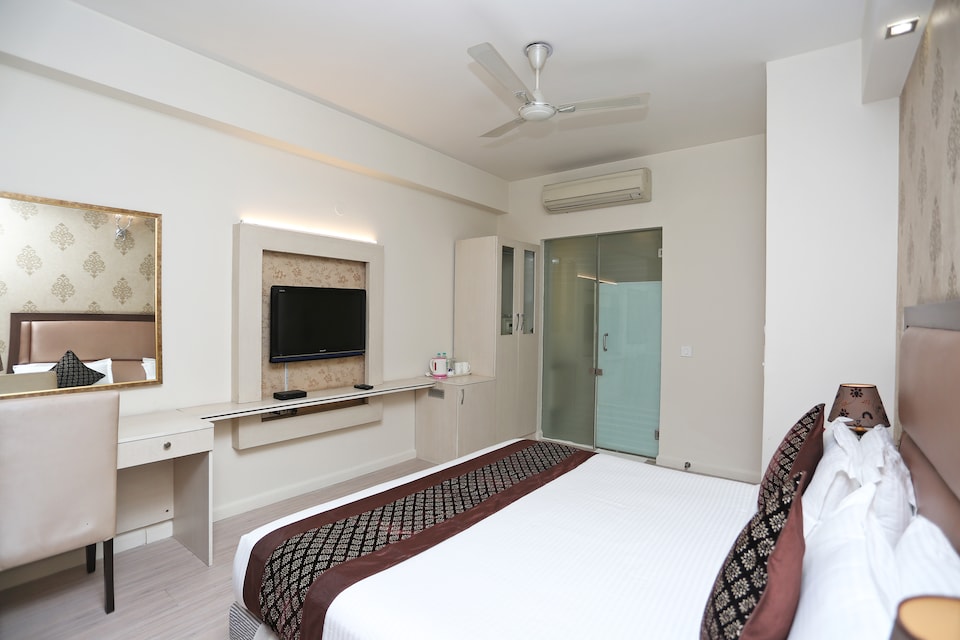 OYO 10965 Hero Honda Chowk, Old Gurgaon, Gurgaon