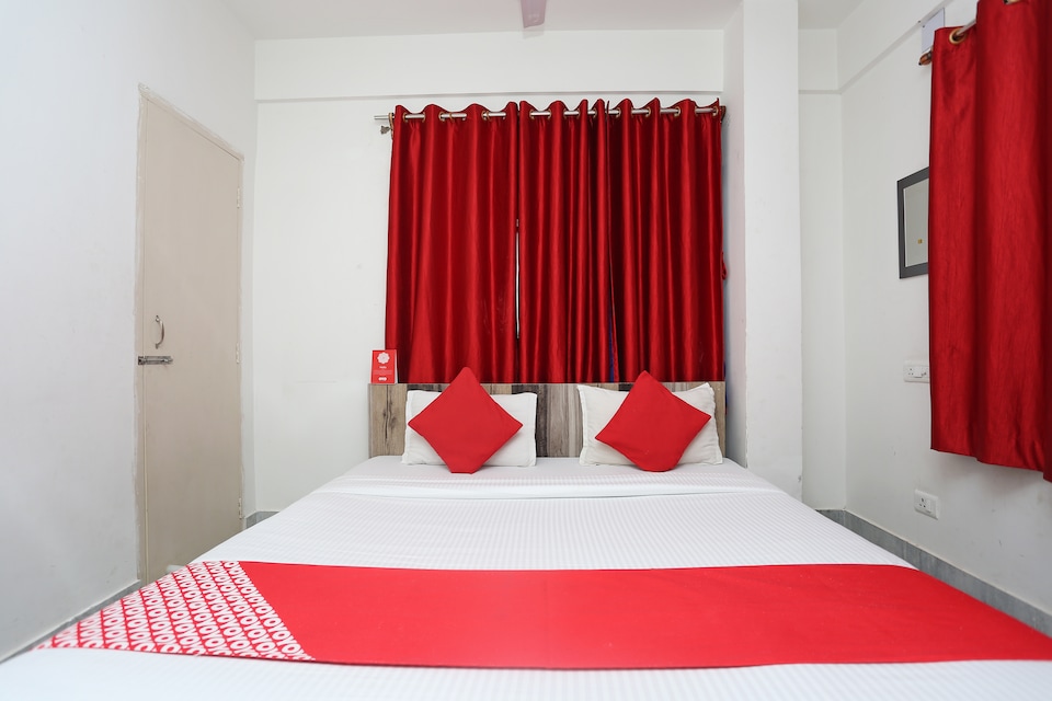 Hotel O Amar Raj Guest House, Rajarhat Kolkata, Kolkata