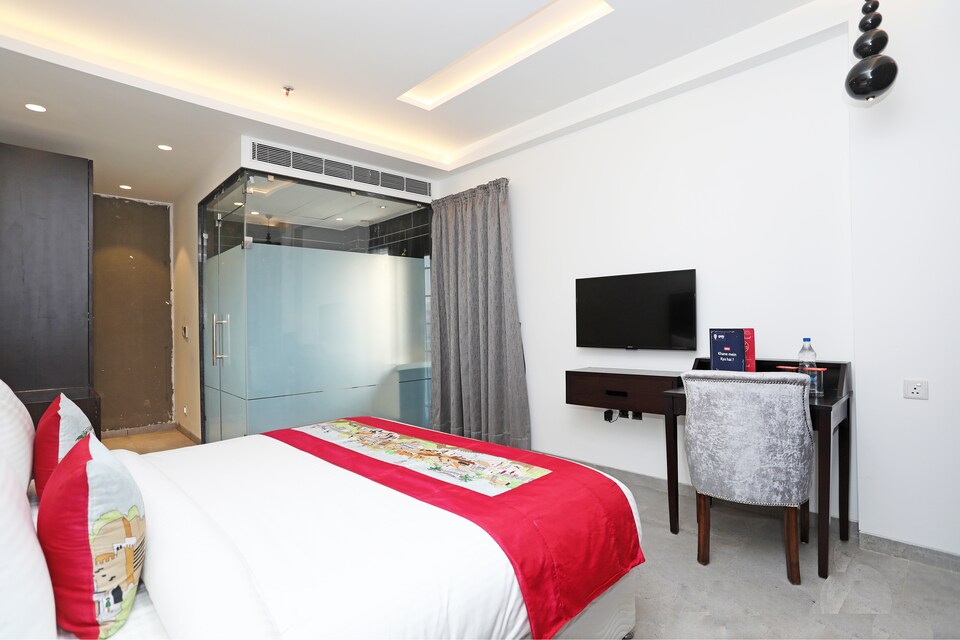OYO 11071 Hotel Tisya, Pitampura - Rohini Delhi, Delhi