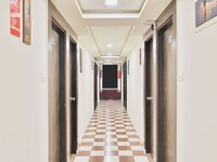 OYO 11072 Hotel Kajri Residency