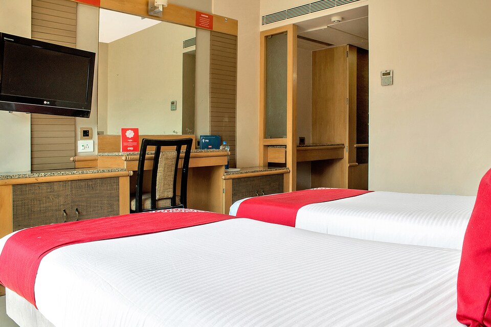 OYO 11089 Hotel Deccan 8, Shivaji Nagar  Pune, Pune