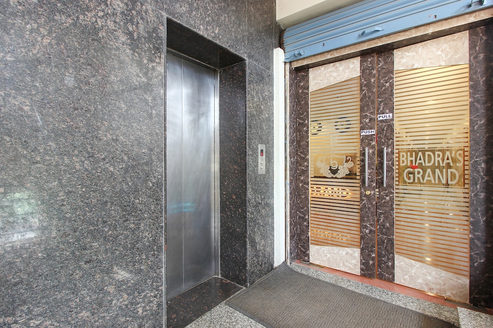 OYO 11099 Hotel J Bhadra's Grand, Uppal - Ghatkesar, Hyderabad