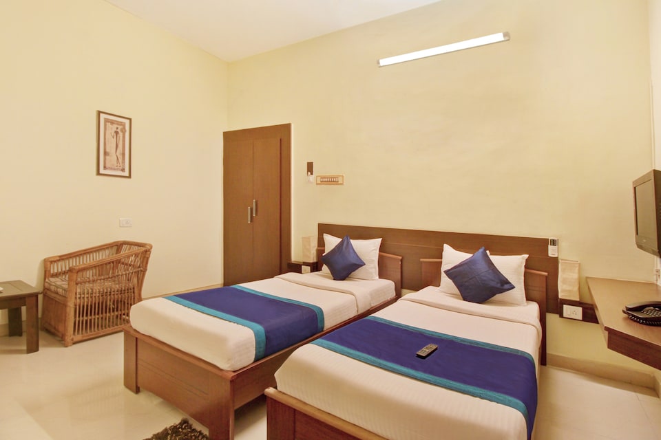 OYO 1474 Nestlay Rooms Perungudi, Perungudi, Chennai