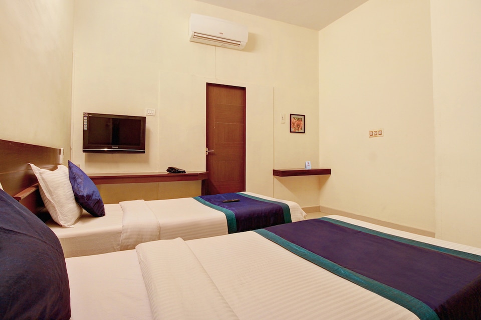 OYO 1474 Nestlay Rooms Perungudi, Perungudi, Chennai