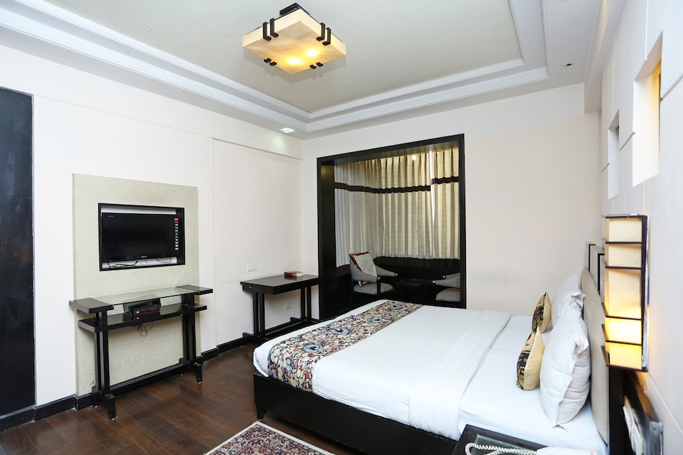 OYO 11322 Hotel The Camria, Huda 2 Gurgaon, Gurgaon