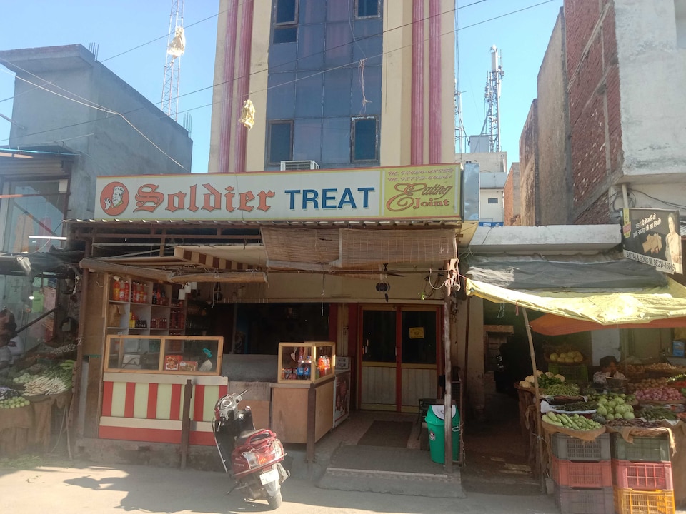POP Soldier Treat Eating Joint, Qadian, Qadian