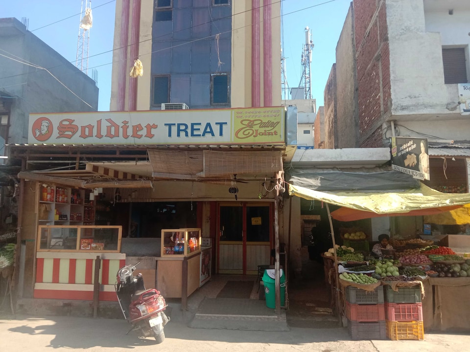 POP Soldier Treat Eating Joint, Qadian, Qadian