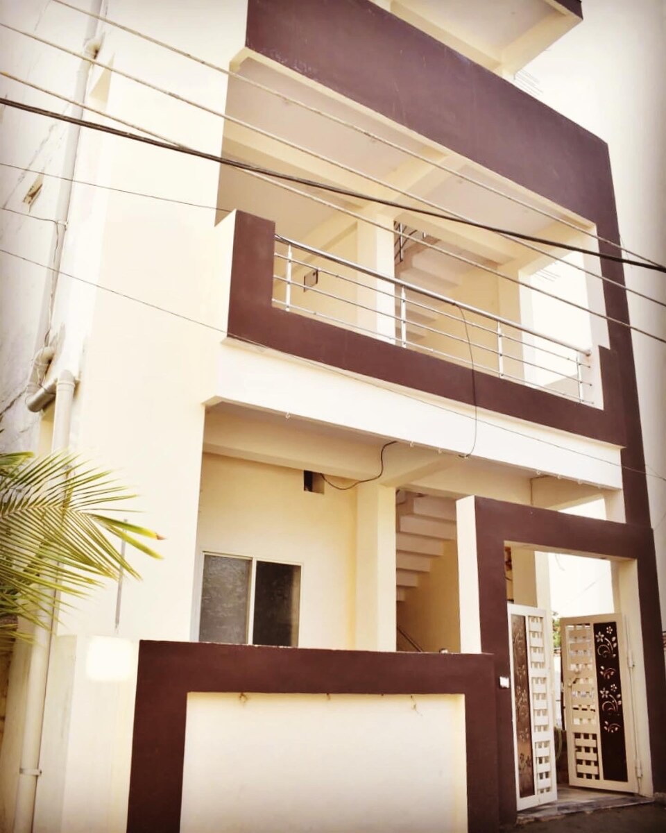 OYO 89458 Shivay Hotel, Rajender Nagar, Indore