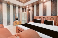 Collection O Foreshore Road Srinagar