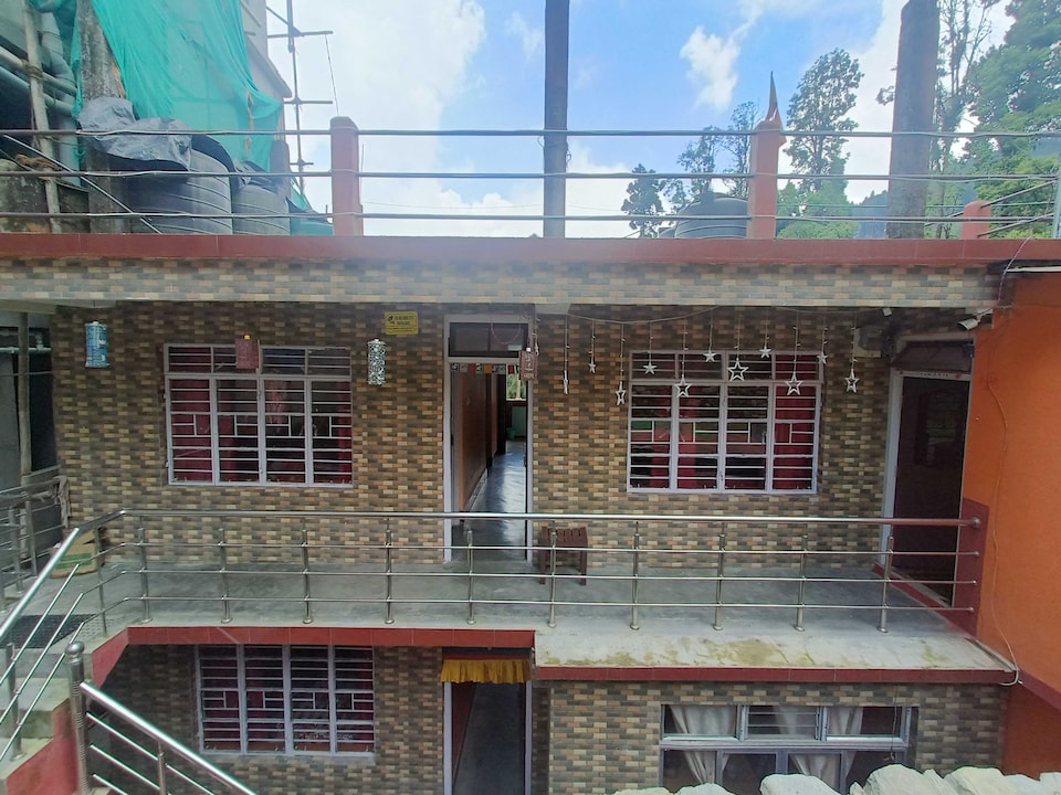 POP Lava Tourist Centre, Lava, Lava