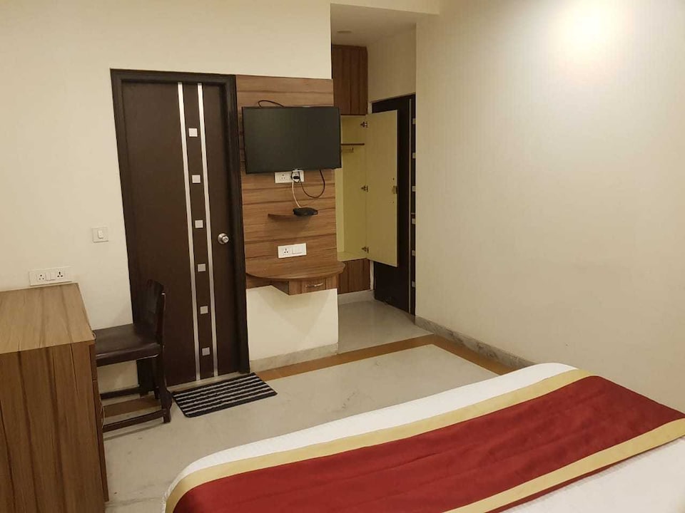 OYO 89504 Sahil Inn, Medanta, Gurgaon