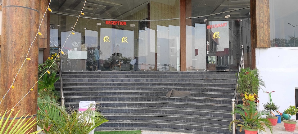 POP 89528 C R Resort , Gonda, Gonda