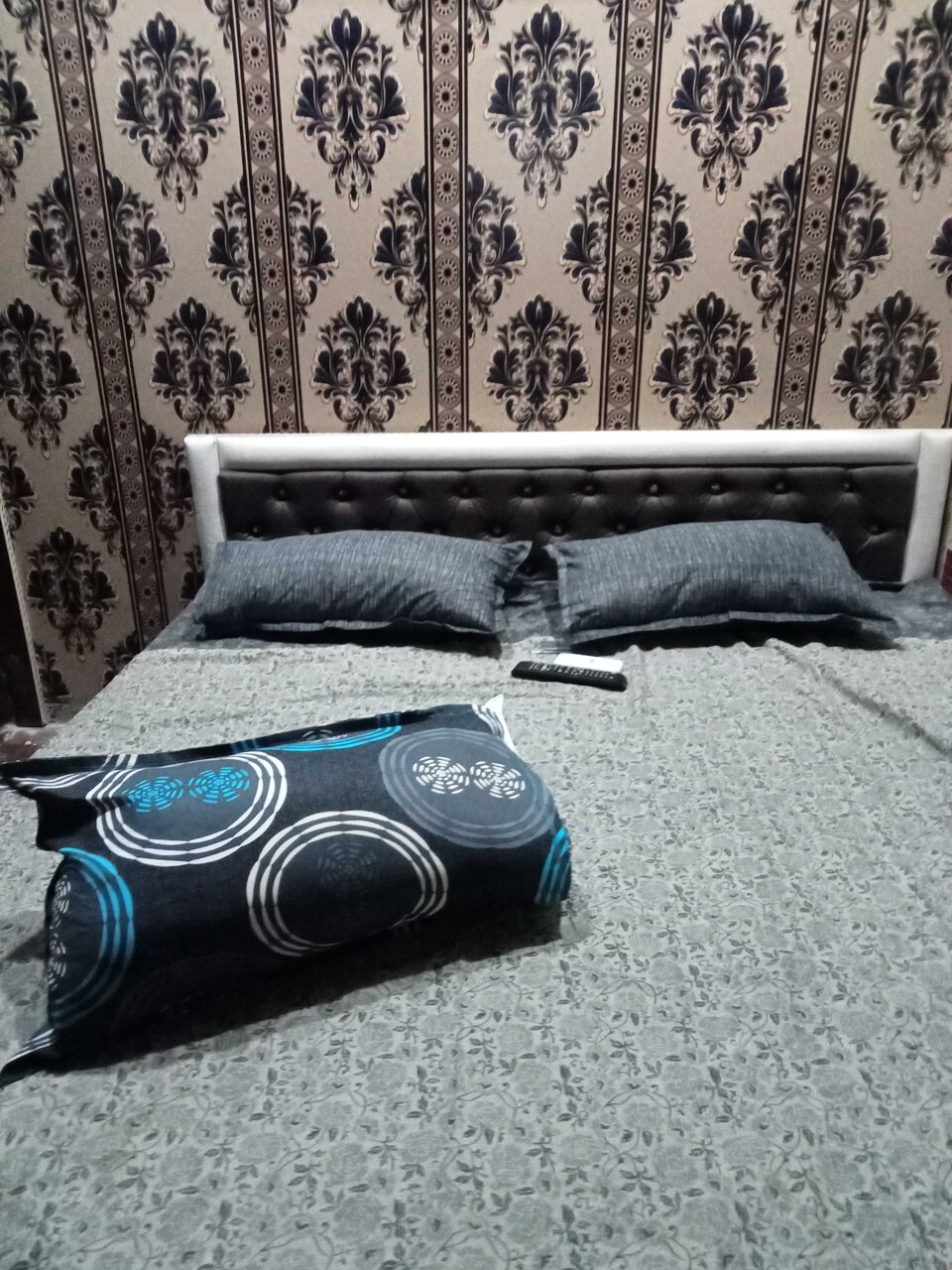 OYO Hotel Bhagat Near Omaxe Gurgaon Mall, Sohna Road, Gurgaon