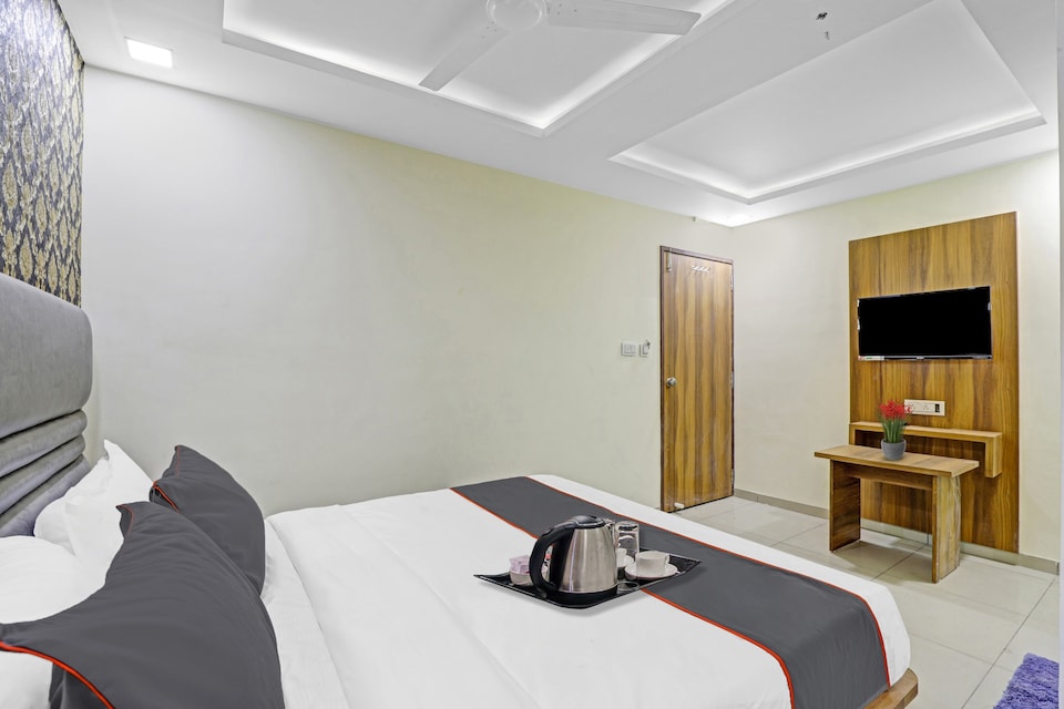Hotel O Hill View, Sayajigunj Vadodara, Vadodara