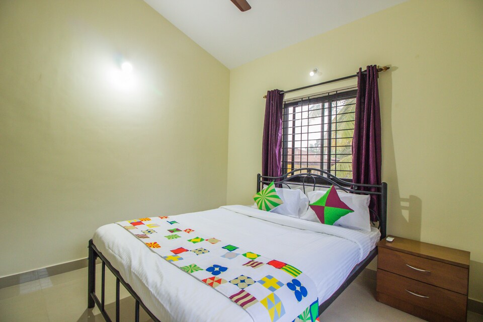 OYO Home 11348 Modern 2BHK, Siolim, Goa